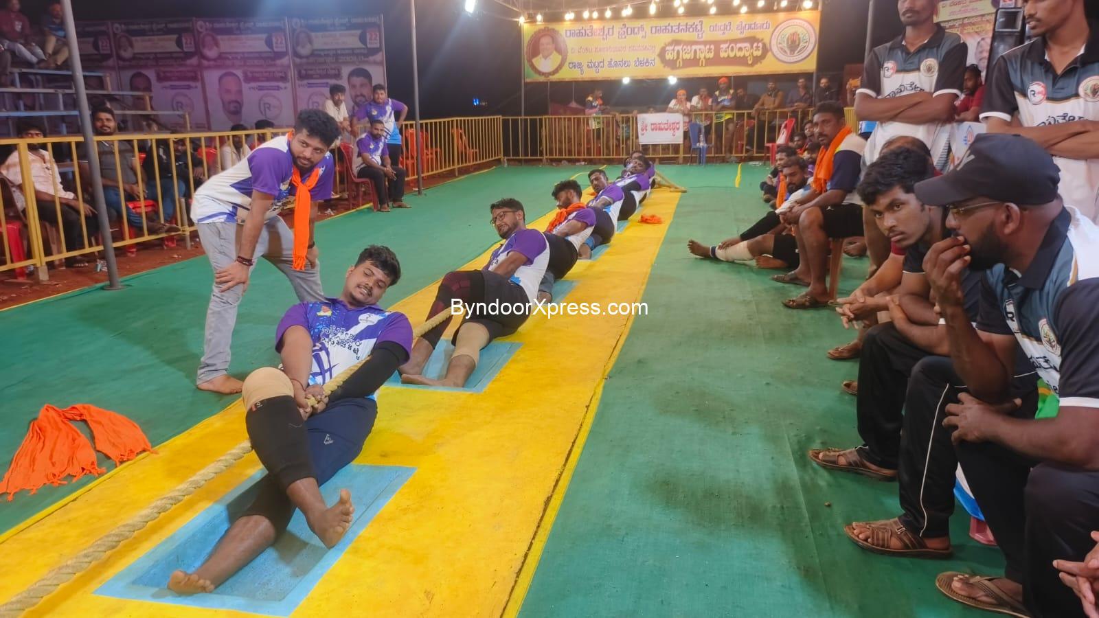 ರಾಹುತನಕಟ್ಟೆಯಲ್ಲಿ ವೆಂಕಟ ಪೂಜಾರಿ ಸವಿನೆನಪಿಗಾಗಿ ರಾಜ್ಯಮಟ್ಟದ ಹಗ್ಗಜಗ್ಗಾಟ ಪಂದ್ಯಾವಳಿ